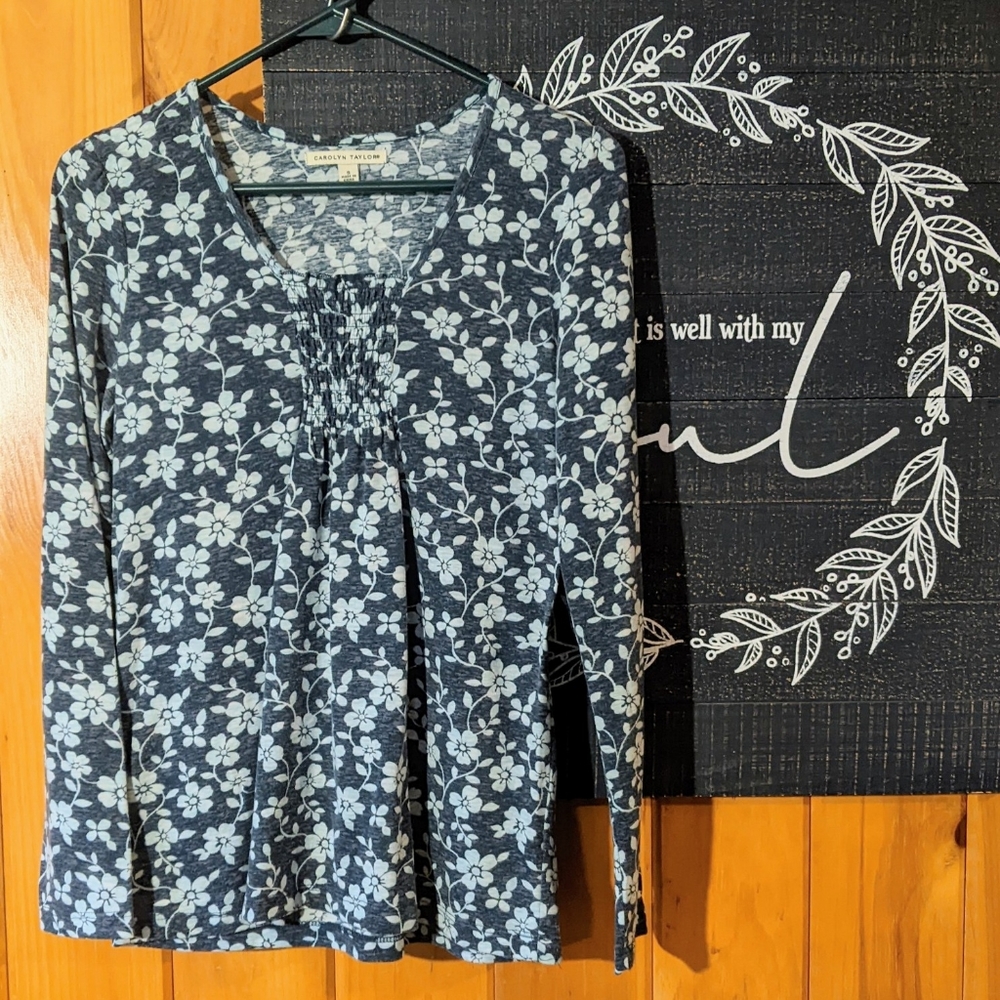 Carolyn Taylor Smocked Tunic Long Sleeve sz Sm Blue White Ditsy Floral Babydoll